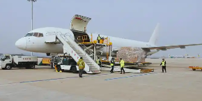 花湖机场，空空中转业务，国际空运