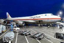 深圳国际空运机场货运逆势增长（国际空运新闻资讯）