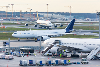 国际空运订舱时如何避免舱位被临时取消（国际空运干货知识分享）