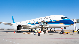 海口国际空运机场织密欧亚物流网，自贸港成跨境中转枢纽（第五航权 “双箭齐发”）