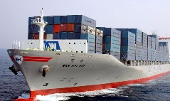 狂飙 1617%！青岛港新能源汽车出口 “杀疯了”（国际海运新闻资讯）