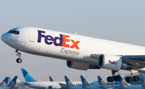 国际快递，无纸化清关